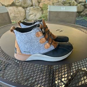 Sorel waterproof women’s boots